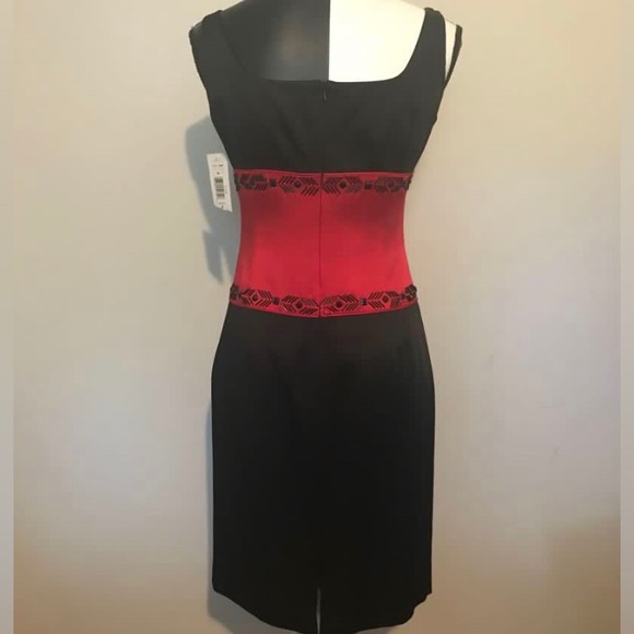 NWT Peter Nygard Cocktail Dress - Picture 3 of 9